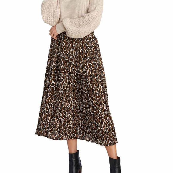 Mud Pie Dresses & Skirts - NWT Mud Pie leopard print skirt